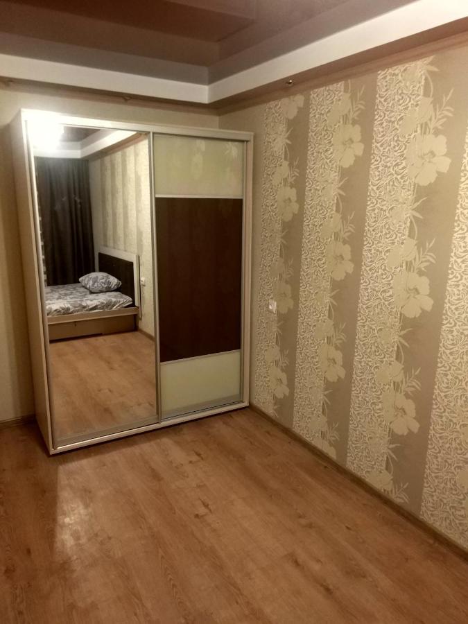 Zaporizhia Apartment 2Bedrooms On Stalevarov Near State Medical University المظهر الخارجي الصورة